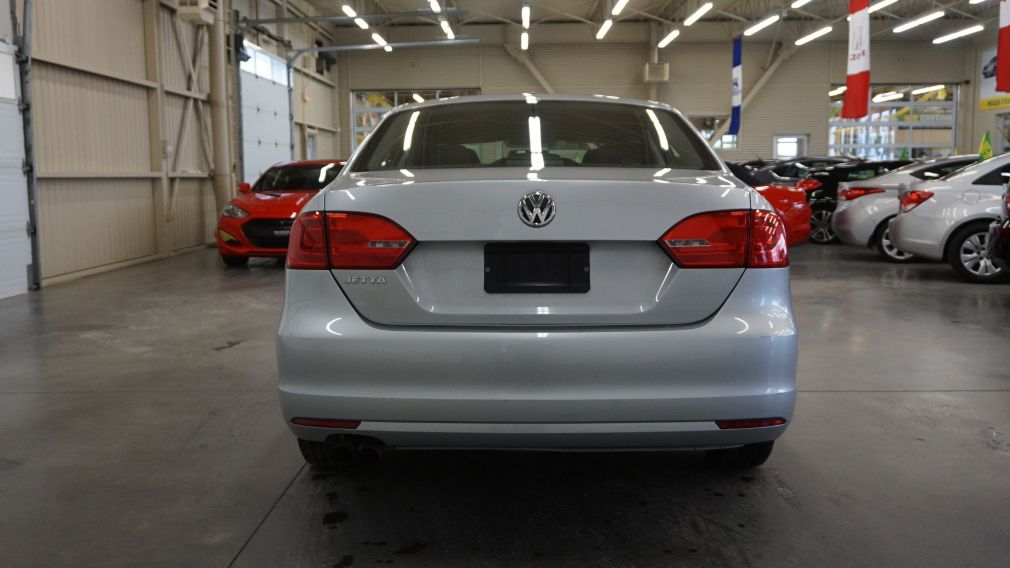 2011 Volkswagen Jetta Trendline #6