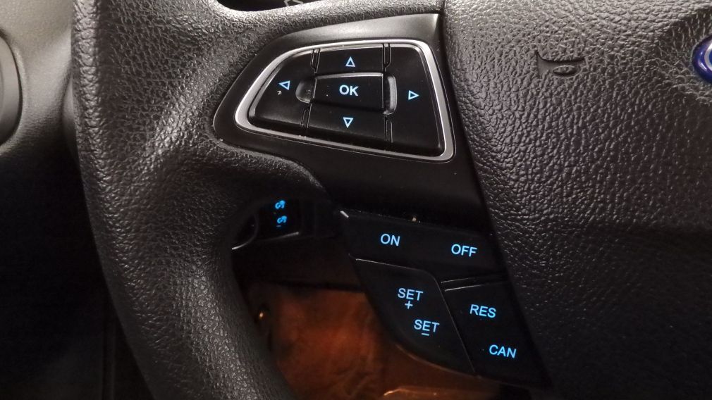 2015 Ford Focus SE (caméra de recul) #14