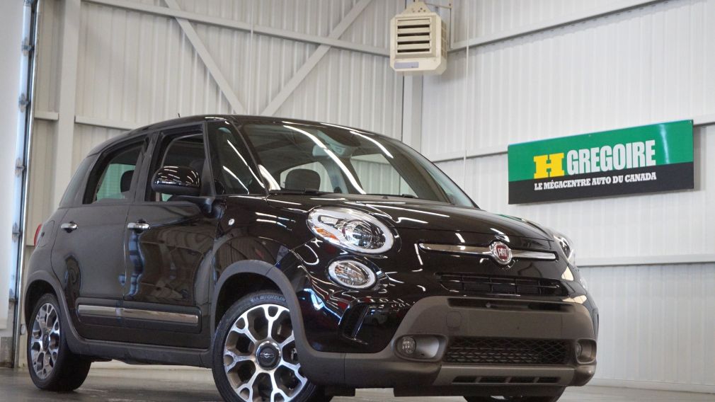 2015 Fiat 500L Trekking (toit pano-navi) #0