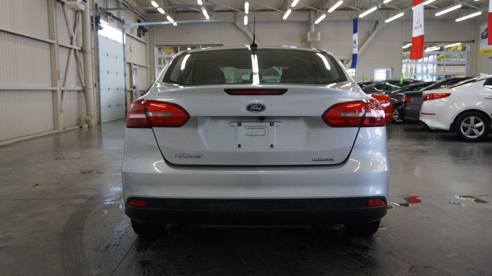 2015 Ford Focus S (caméra de recul) #5