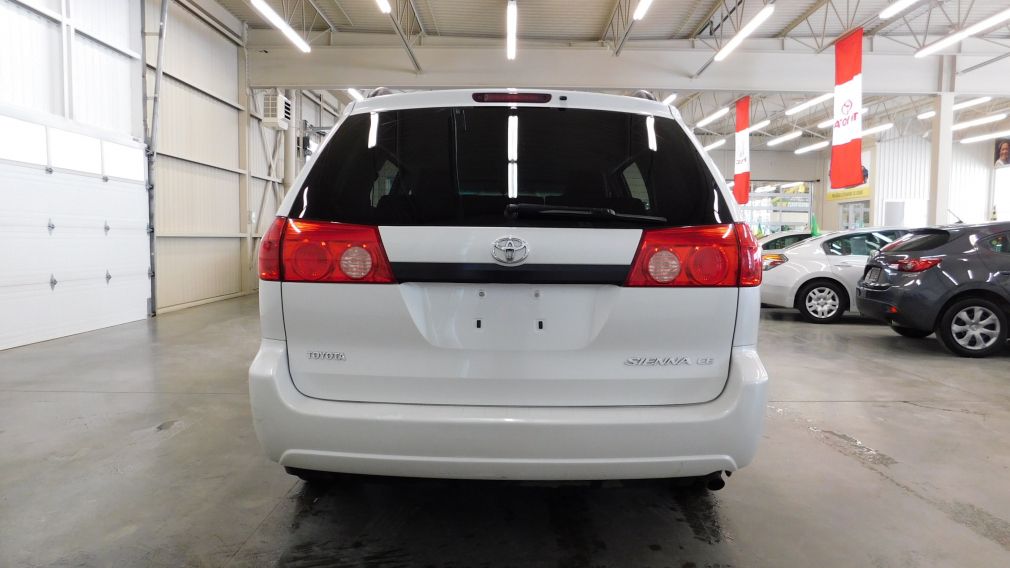 2009 Toyota Sienna CE 7 Places #5