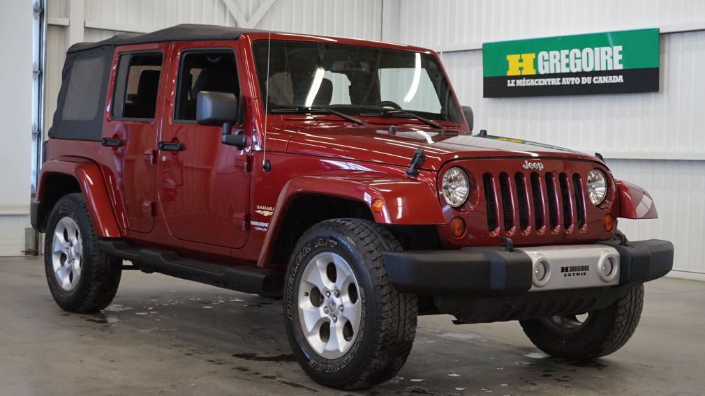 2013 Jeep Wrangler Sahara Unlimited 4WD #29