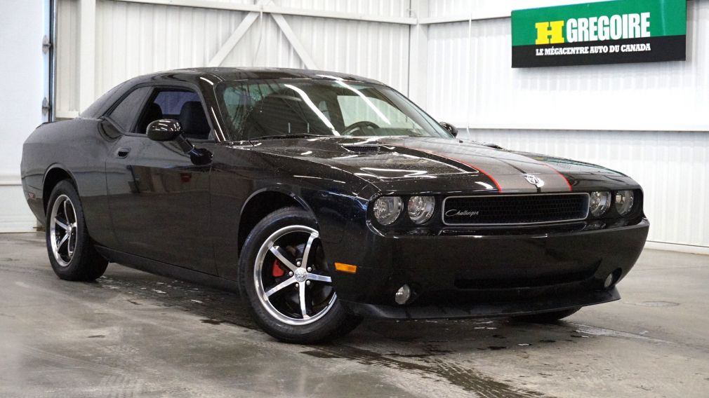 2010 Dodge Challenger SXT #0