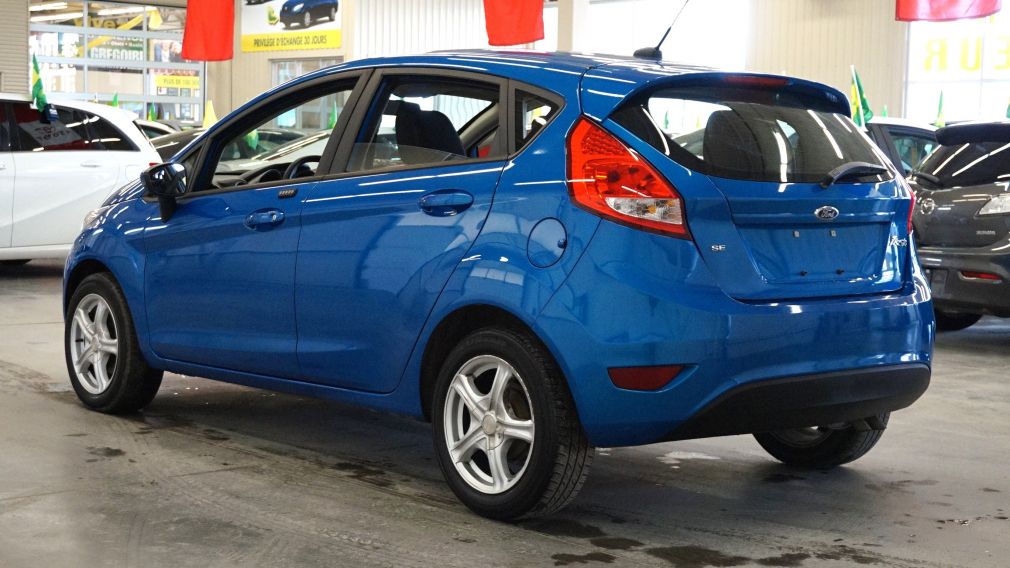 2012 Ford Fiesta SE #4