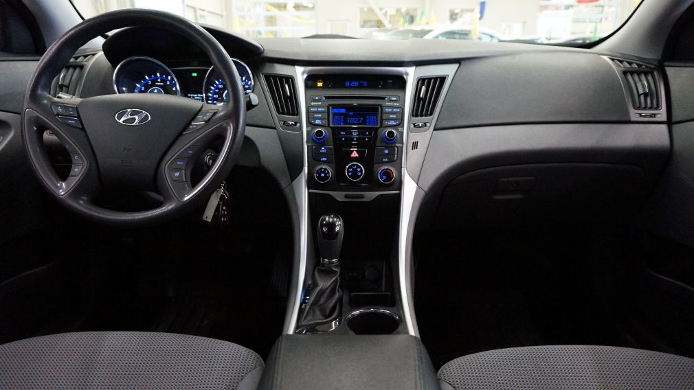 2014 Hyundai Sonata GL #10