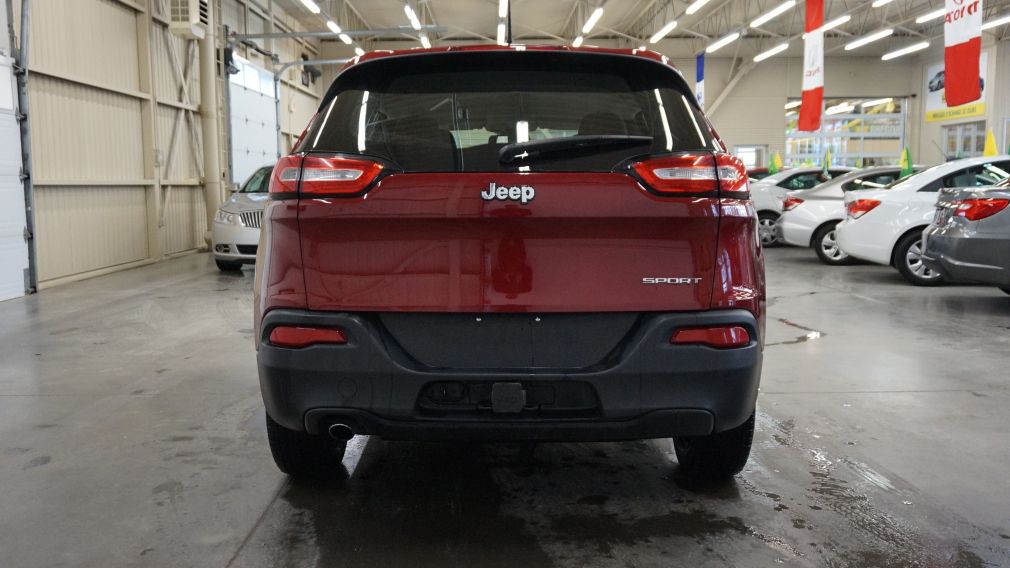 2015 Jeep Cherokee Sport #5