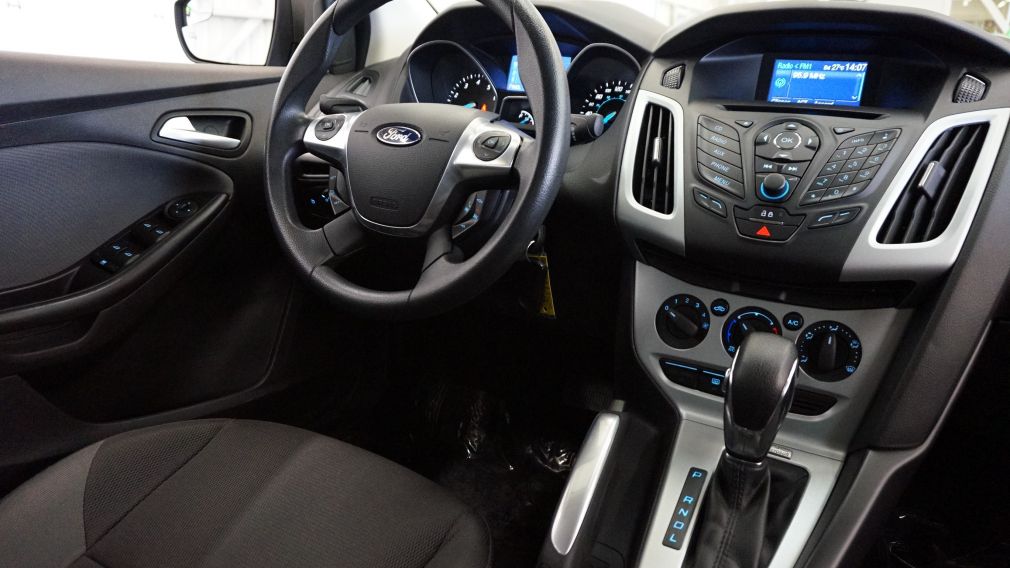 2013 Ford Focus SE #10