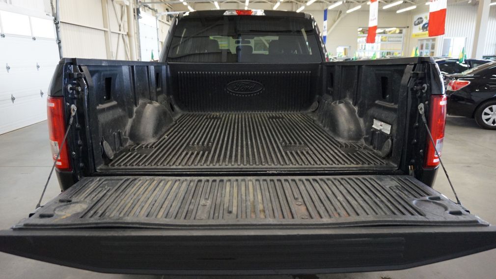 2015 Ford F150 XLT 4WD Crew Cab #19