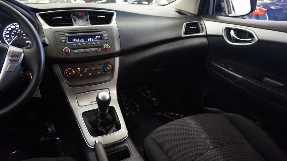 2014 Nissan Sentra S #9