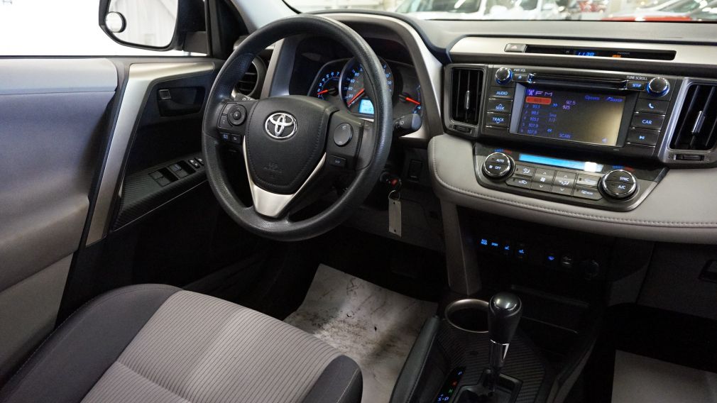 2013 Toyota Rav 4 XLE AWD (toit-caméra) #10