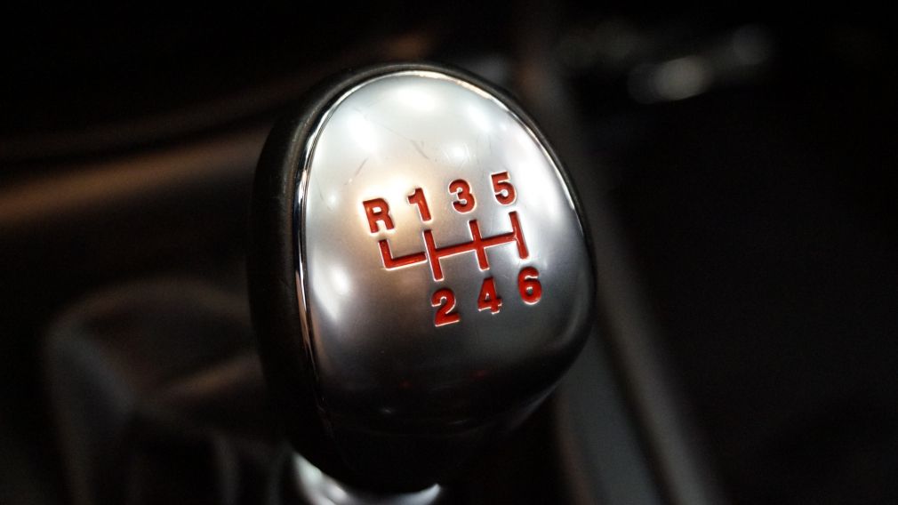 2014 Ford Fiesta ST (cuir-navigation) #17