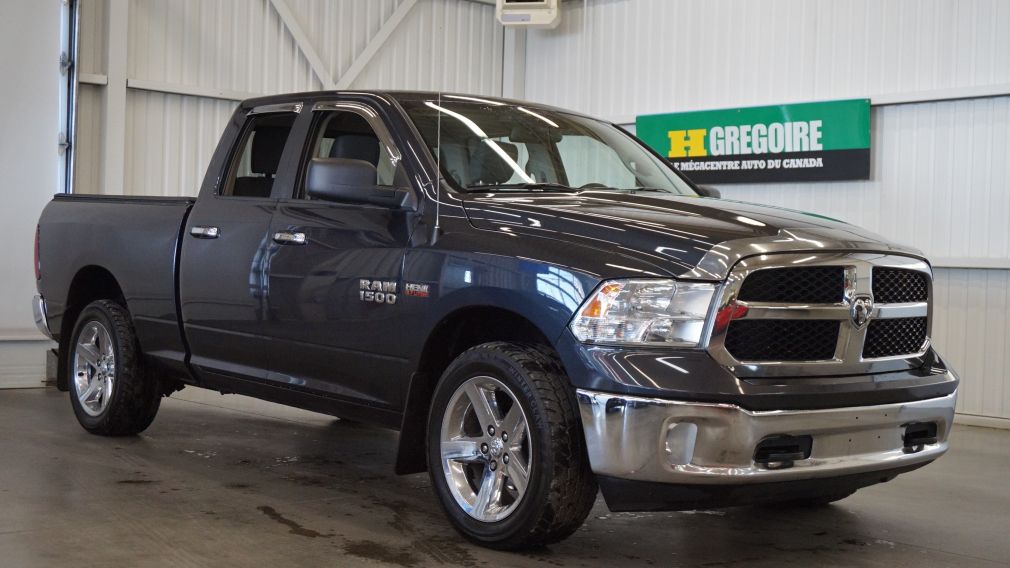 2016 Ram 1500 SLT 4WD #26