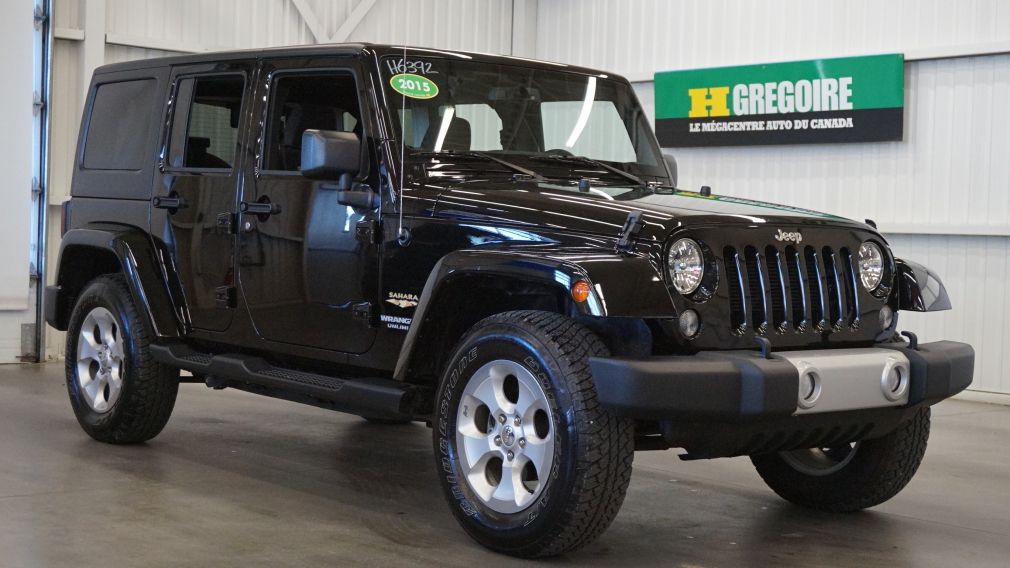 2015 Jeep Wrangler Unlimited Sahara 4WD #9