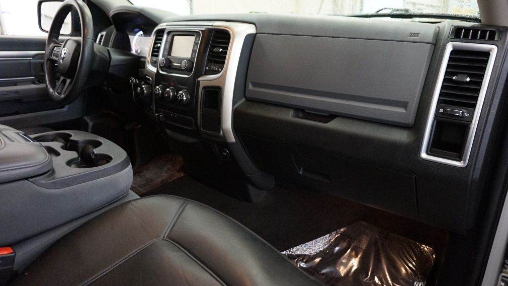 2015 Ram 1500 SLT 4WD (caméra de recul) #24