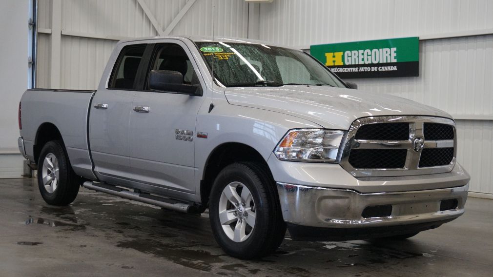 2015 Ram 1500 SLT 4WD (caméra de recul) #26