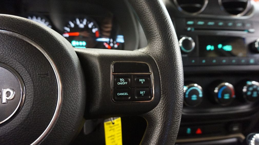 2011 Jeep Compass 4WD #16