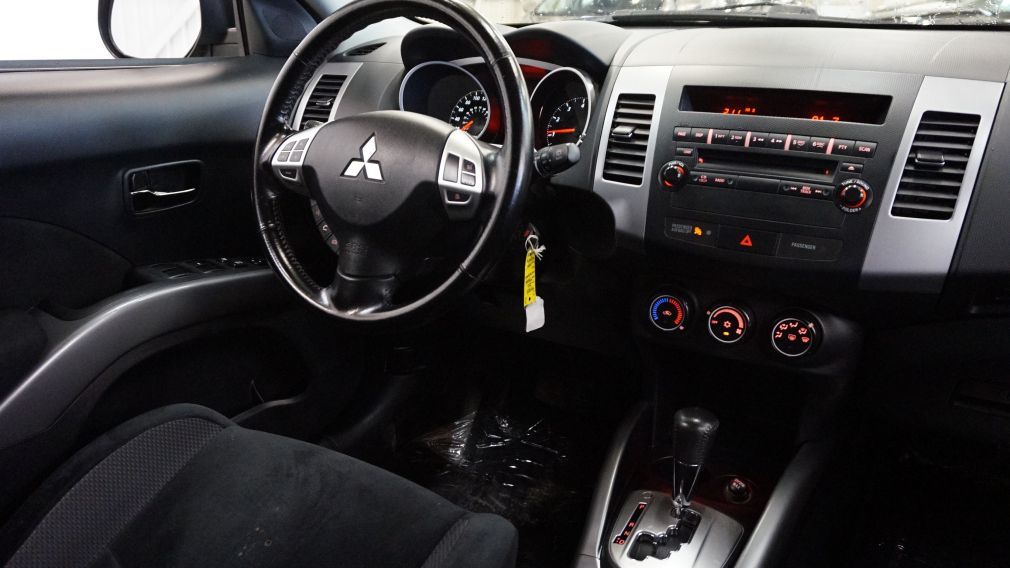 2010 Mitsubishi Outlander ES AWD #10