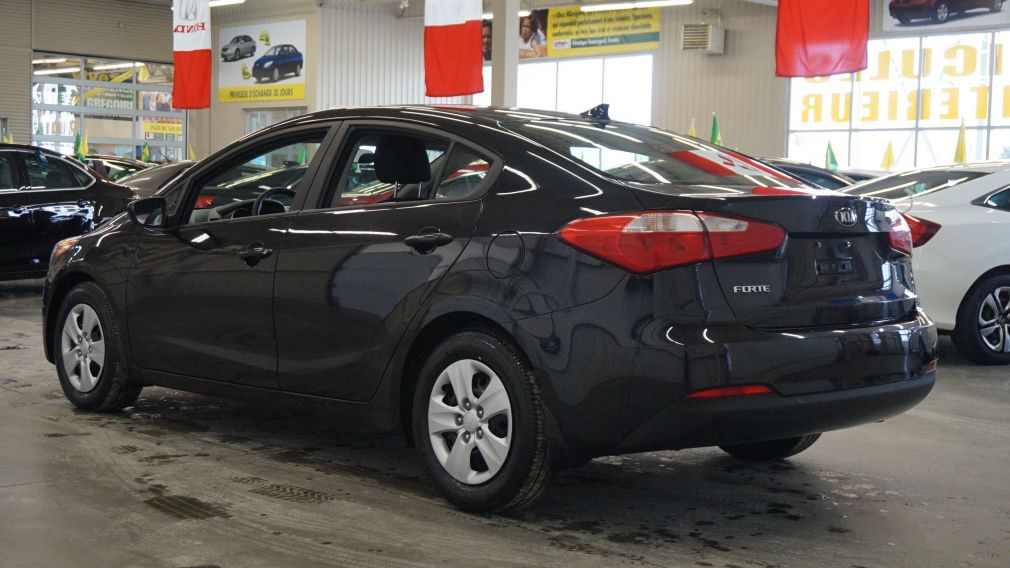 2016 Kia Forte LX #4