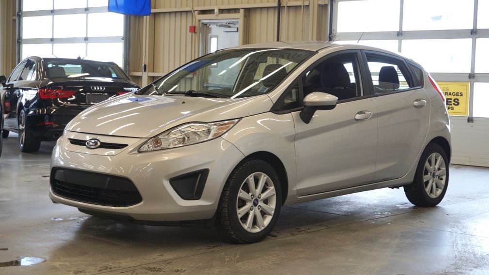 2013 Ford Fiesta SE #2