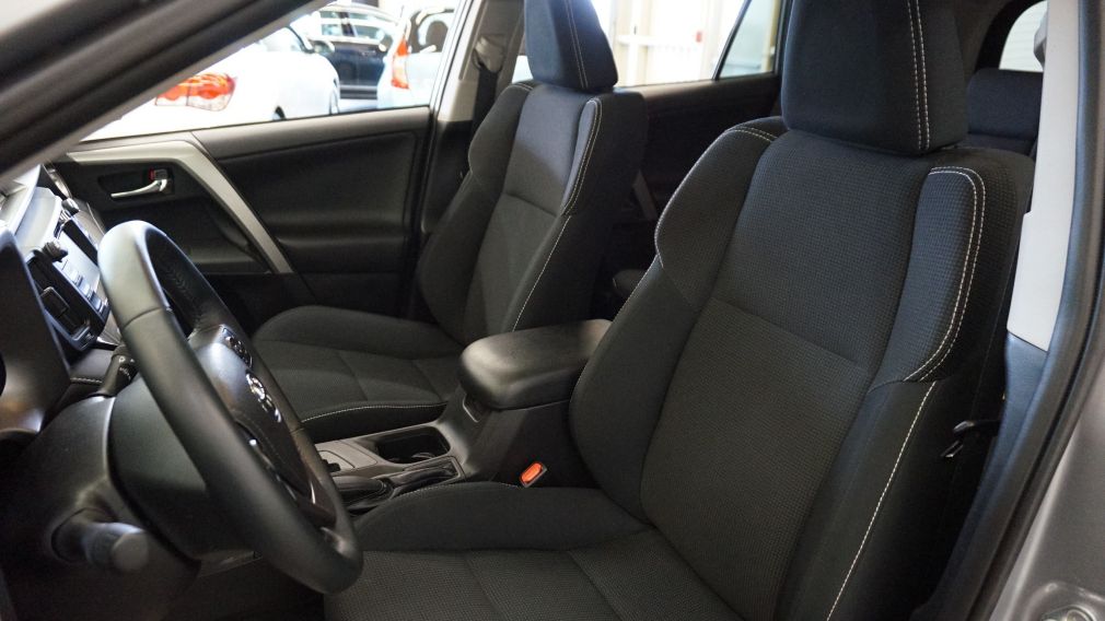 2016 Toyota Rav 4 XLE AWD, toit ouvrant, caméra recul, sièges chauff #26