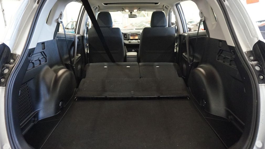 2016 Toyota Rav 4 XLE AWD, toit ouvrant, caméra recul, sièges chauff #32
