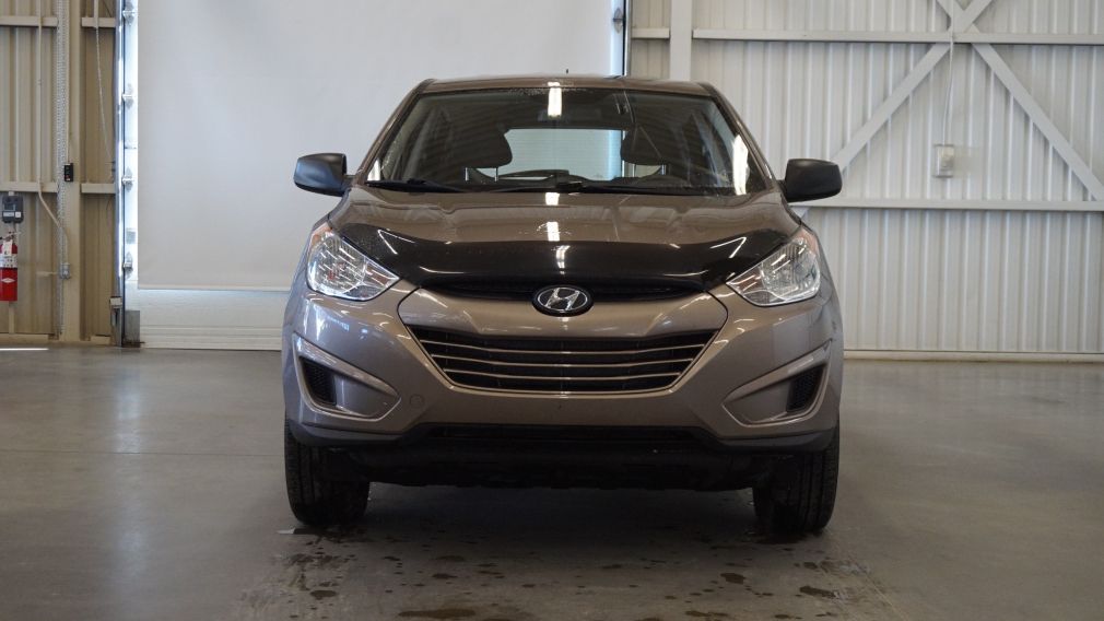 2011 Hyundai Tucson GL #2