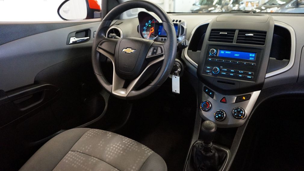 2014 Chevrolet Sonic LS #15