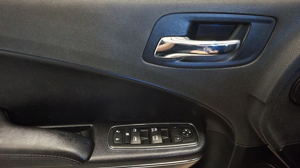 2013 Dodge Charger SE, régulateur, clé intelligente, liquidation #19