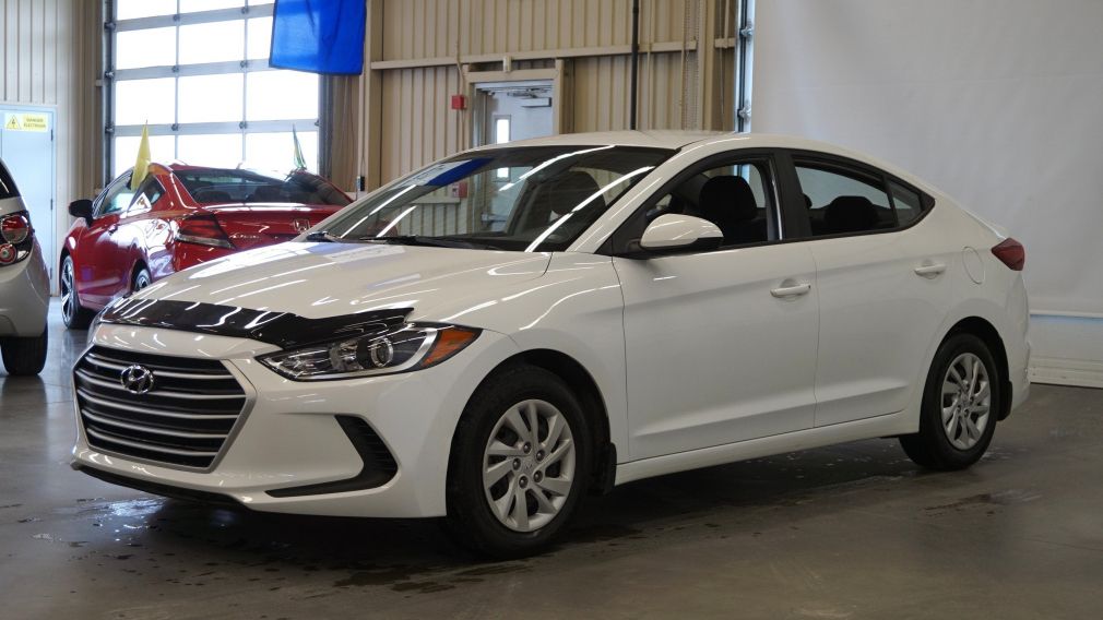 2017 Hyundai Elantra L #2