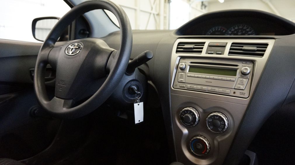 2010 Toyota Yaris  #26