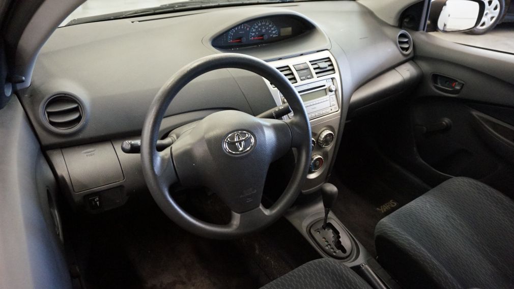 2010 Toyota Yaris  #8