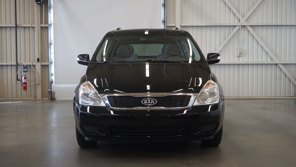 2012 Kia Sedona LX #2