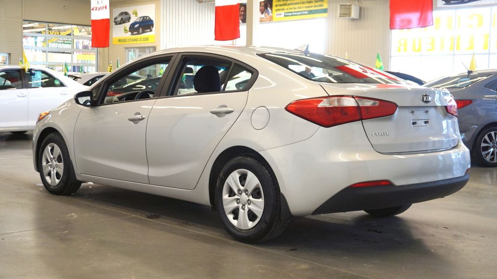 2016 Kia Forte LX #4