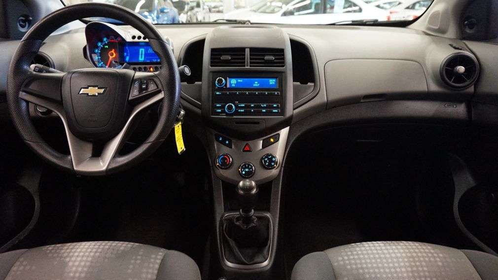 2013 Chevrolet Sonic LS #9