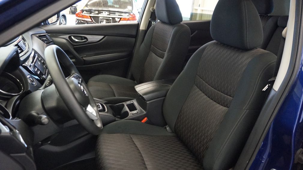 2017 Nissan Rogue SV AWD caméra recul, sièges chauffants, toit pano #25