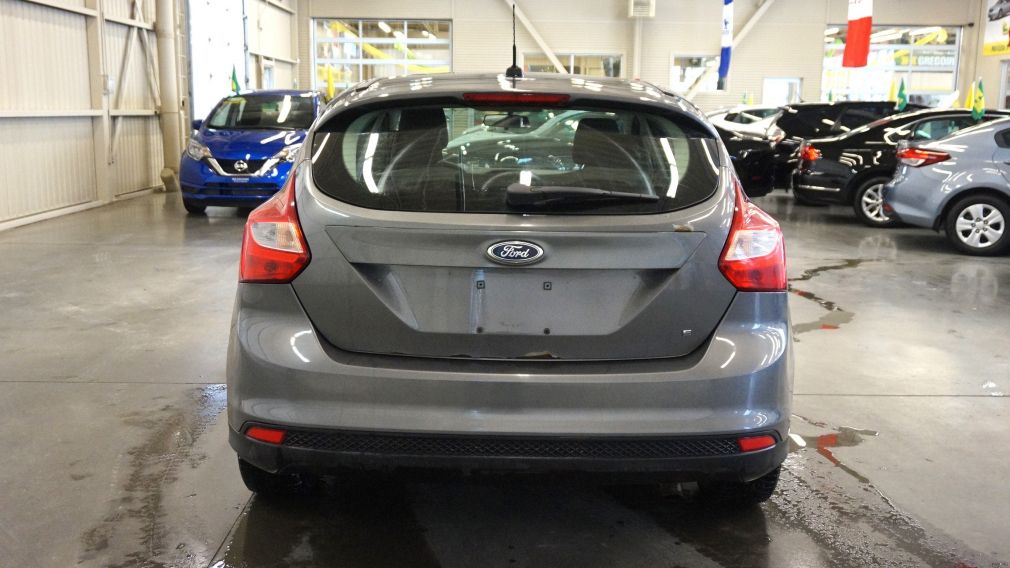 2012 Ford Focus SE #6