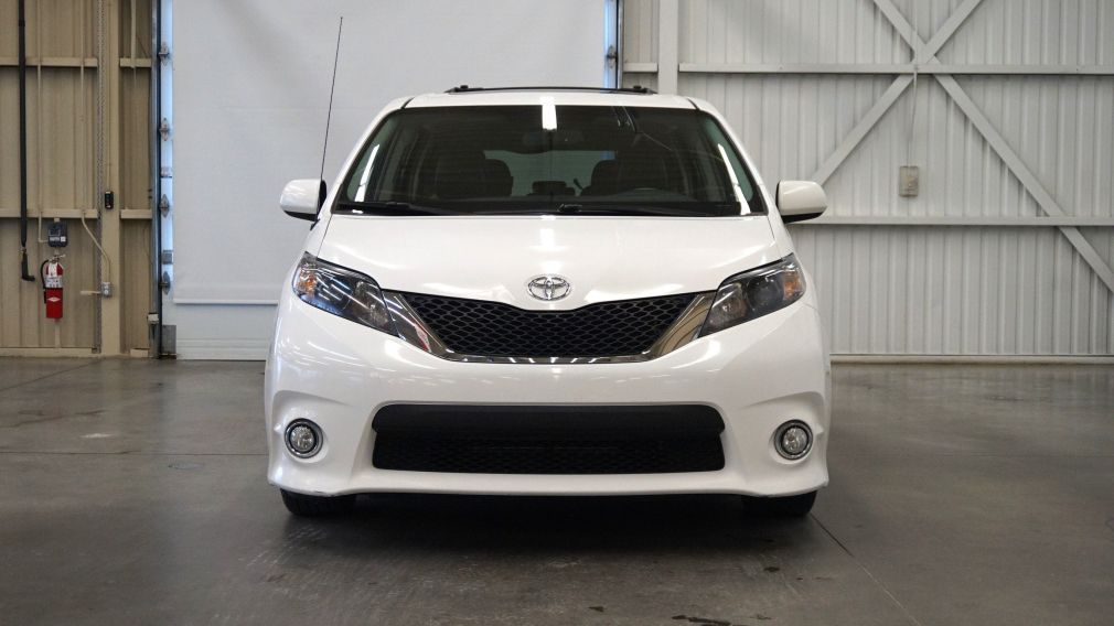 2013 Toyota Sienna SE (caméra-toit-cuir) #1