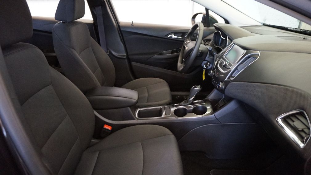 2017 Chevrolet Cruze LT, caméra recul, sièges chauffants, bluetooth #27