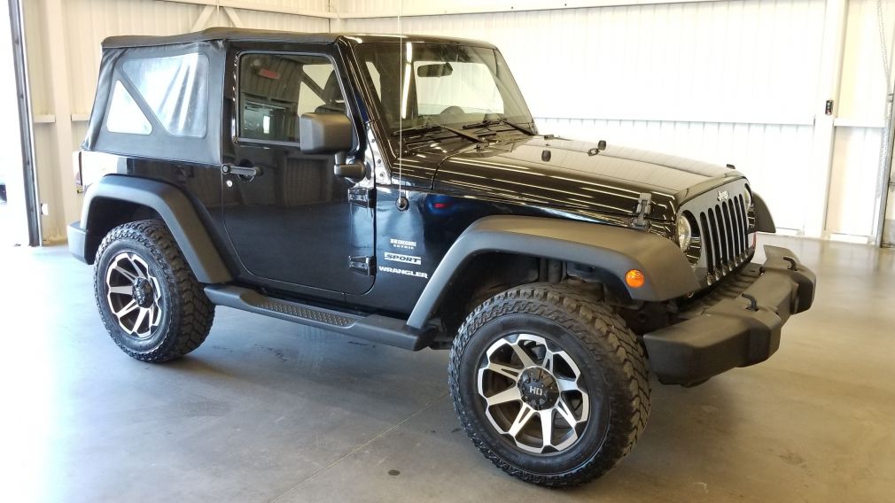 2012 Jeep Wrangler Sport #24