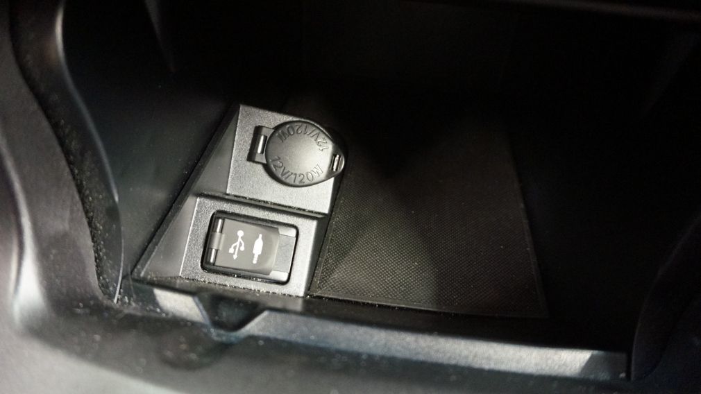 2015 Toyota Camry SE Hybrid (a/c-bluetooth-caméra-cuir) #19