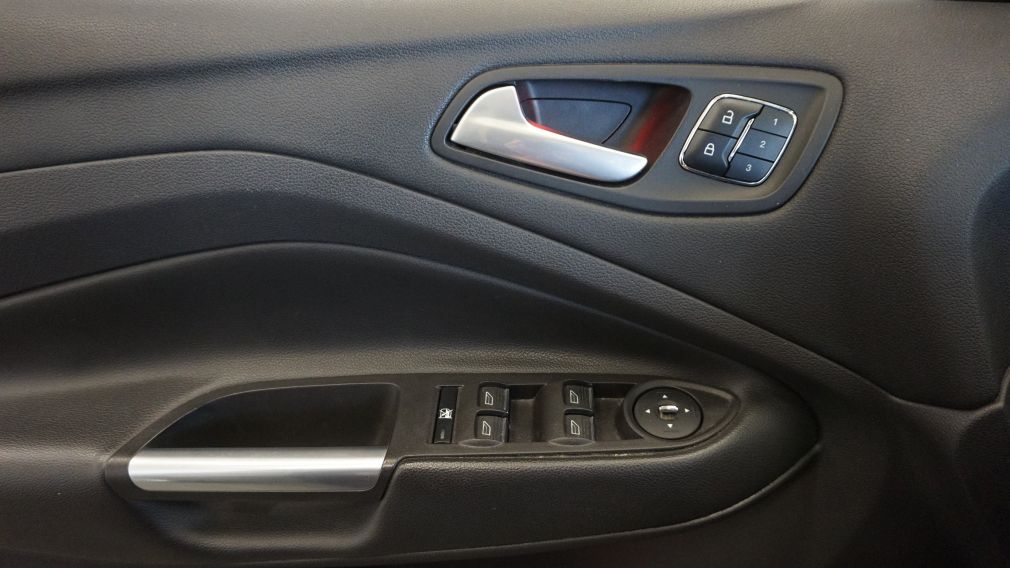 2015 Ford Escape Titanium AWD (caméra-toit pano-navi-cuir) #18
