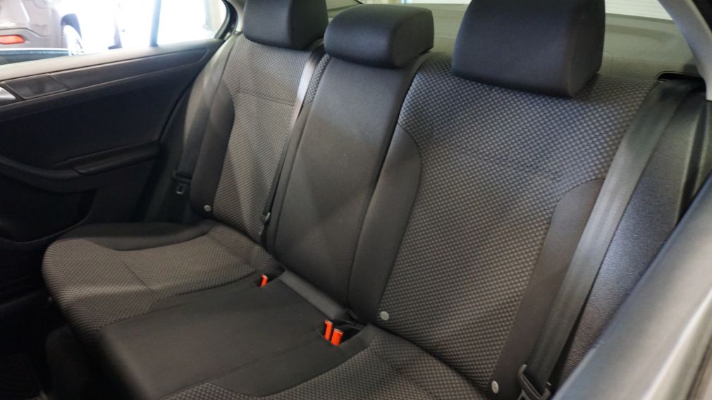 2014 Volkswagen Jetta (a/c-gr. électrique-sièges chauffants) #16