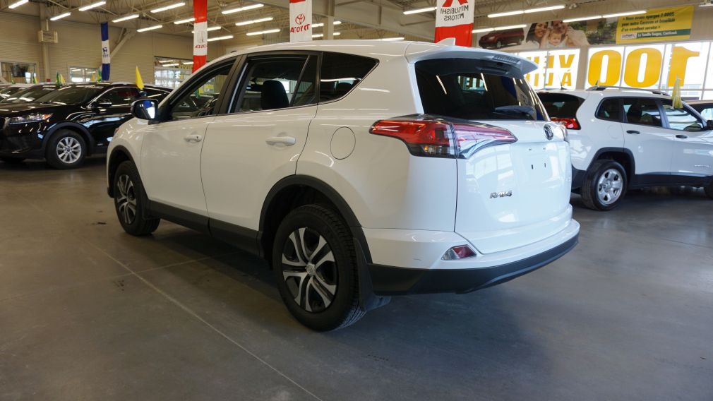 2016 Toyota Rav 4 LE, bluetooth, très bel état #5