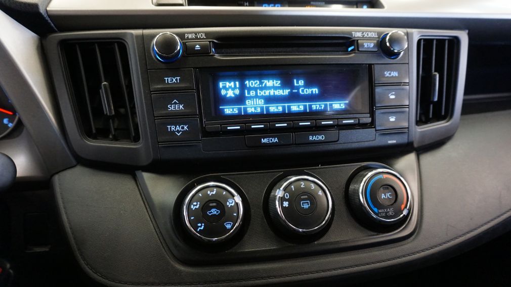 2016 Toyota Rav 4 LE, bluetooth, très bel état #25