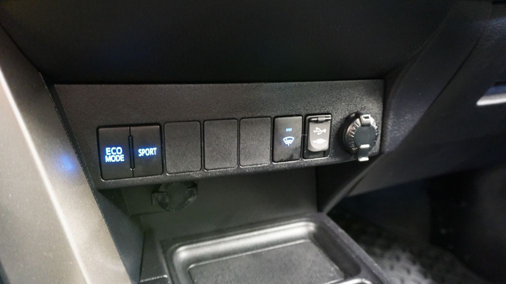 2014 Toyota Rav 4 LE, bluetooth, régulateur #15