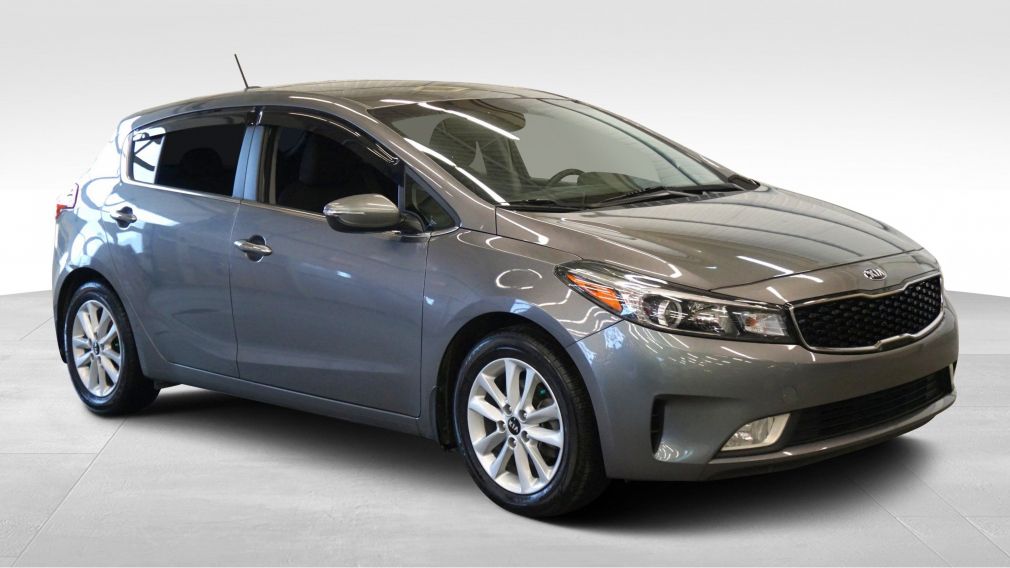 2017 Kia Forte EX (caméra-a/c-gr. électrique-bluetooth) #0