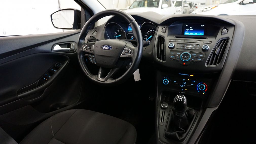 2016 Ford Focus SE (caméra-bluetooth) #19