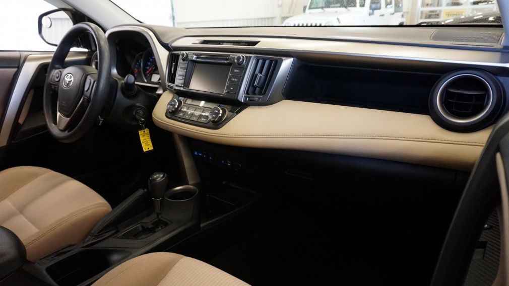 2014 Toyota Rav 4 XLE (caméra-toit-a/c-bluetooth) #31