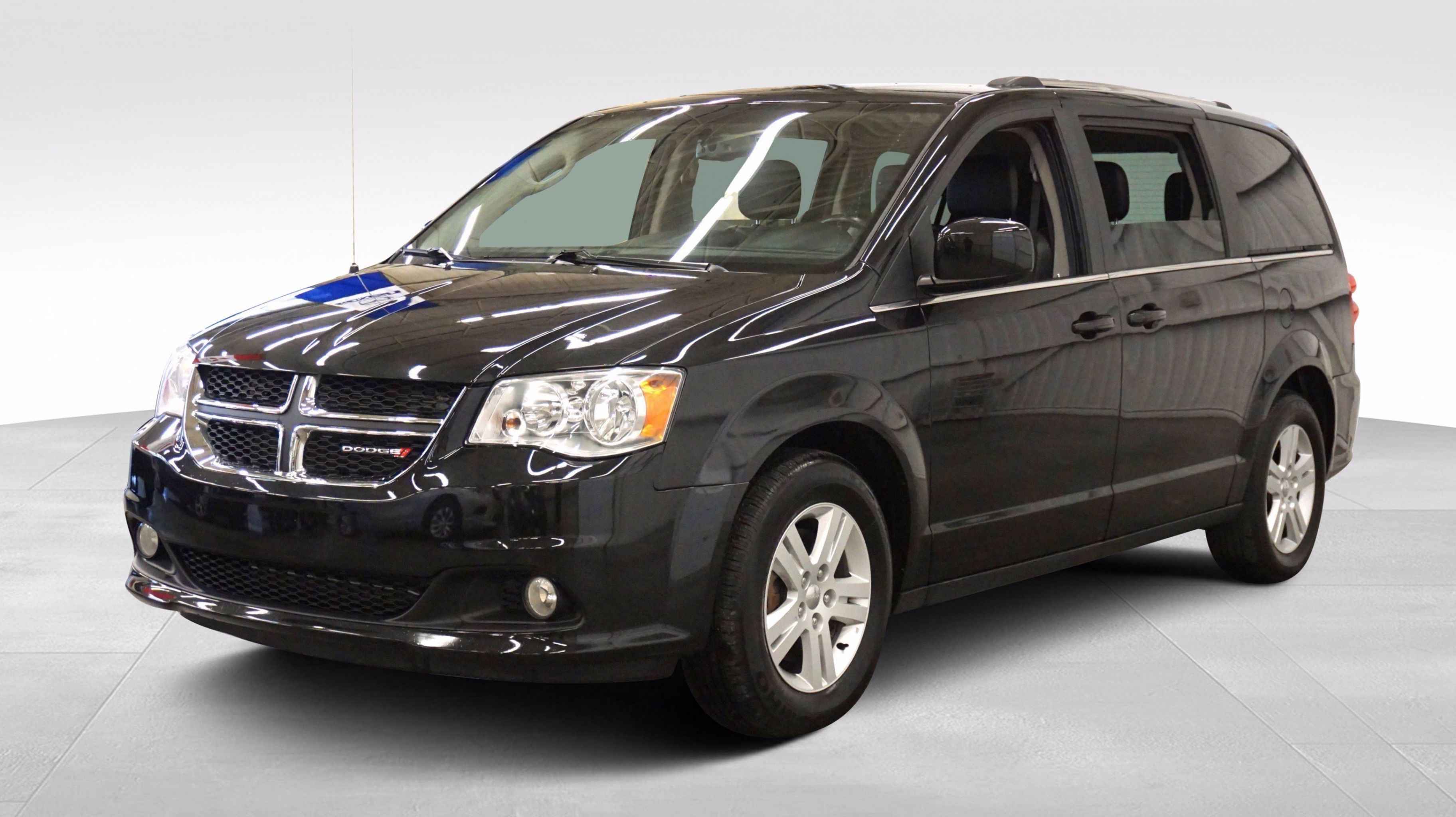 Dodge caravan 2018