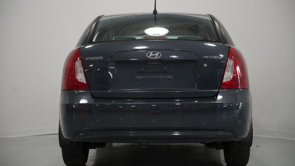 2011 Hyundai Accent GLAUTO GR ELECT MP3/AUX #12